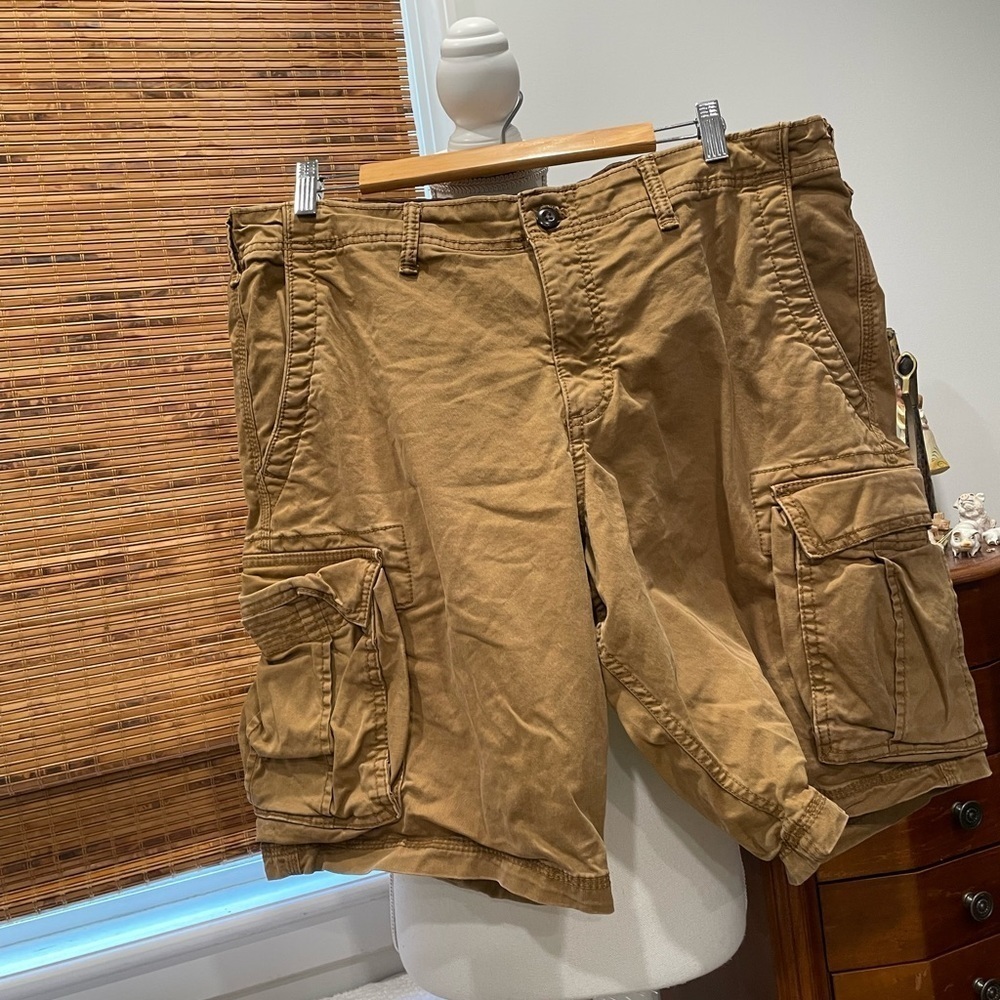 GAP SHORTS